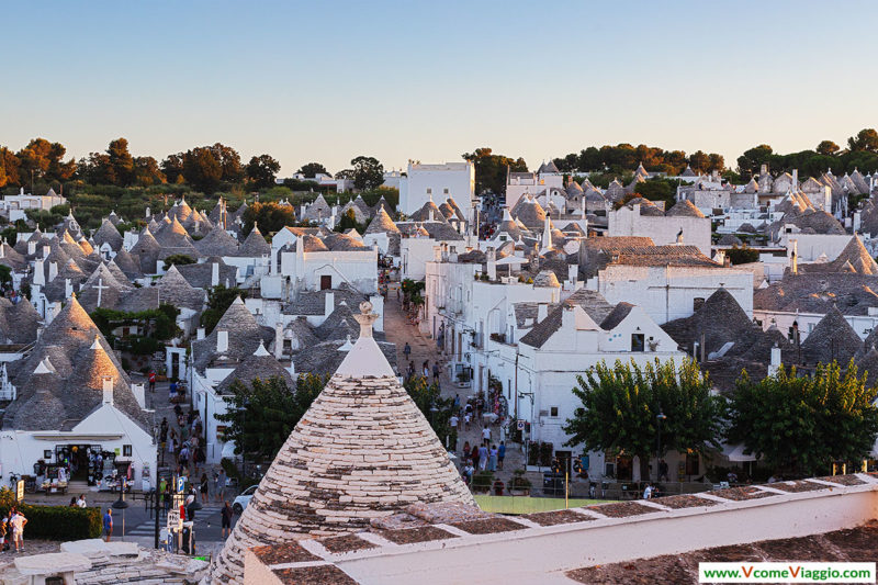 alberobello-cosa-vedere-nella-capitale-dei-trulli-vcomeviaggio