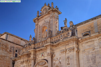 La "falsa facciata" della cattedrale di santa maria assunta