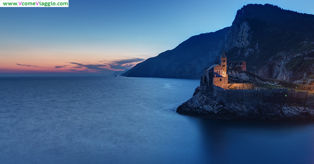 portovenere vista dall'isola palmaria